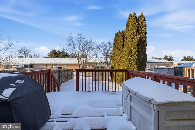 33 PEPPERWOOD LN, Bear, DE 19701