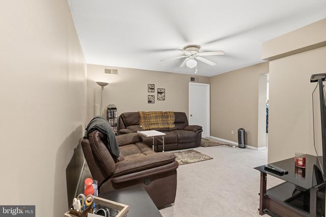 33 PEPPERWOOD LN, Bear, DE 19701