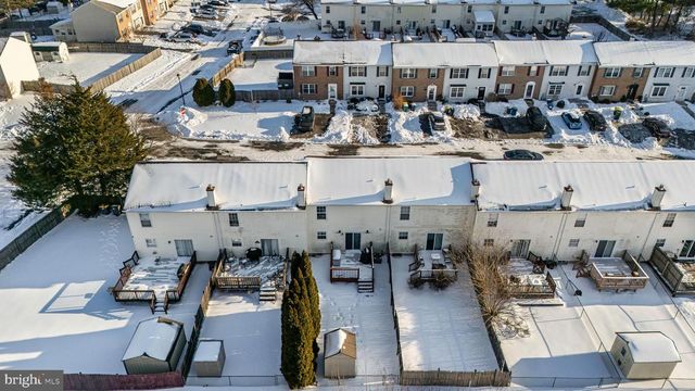 33 PEPPERWOOD LN, Bear, DE 19701