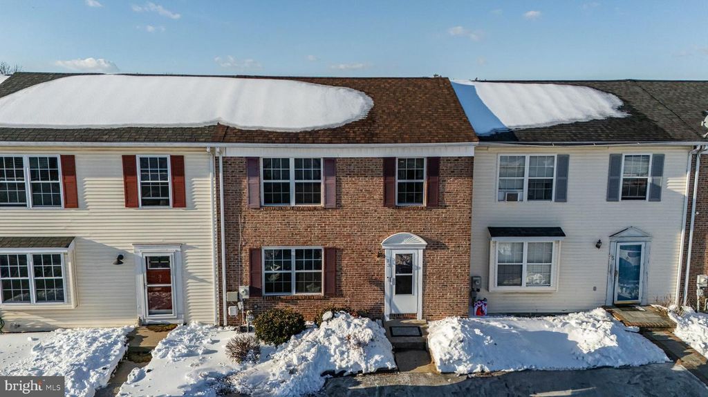 33 PEPPERWOOD LN, Bear, DE 19701