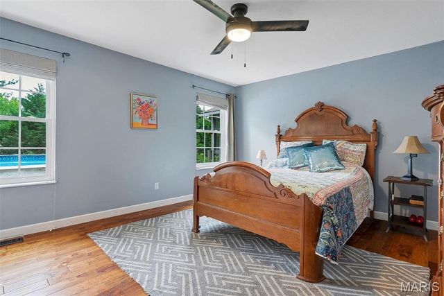 2 Shadowood Court, St Peters, MO 63376