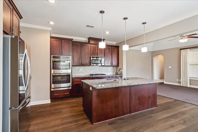 356 DOGWOOD VALLEY DR, Collierville, TN 38017