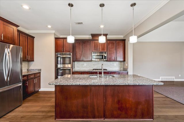 356 DOGWOOD VALLEY DR, Collierville, TN 38017