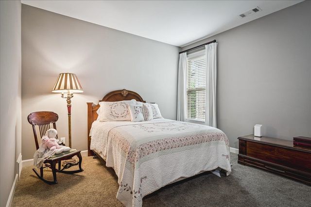 356 DOGWOOD VALLEY DR, Collierville, TN 38017