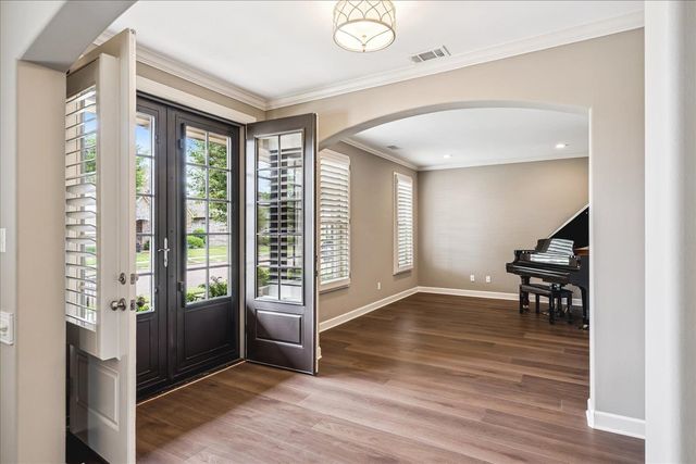 356 DOGWOOD VALLEY DR, Collierville, TN 38017
