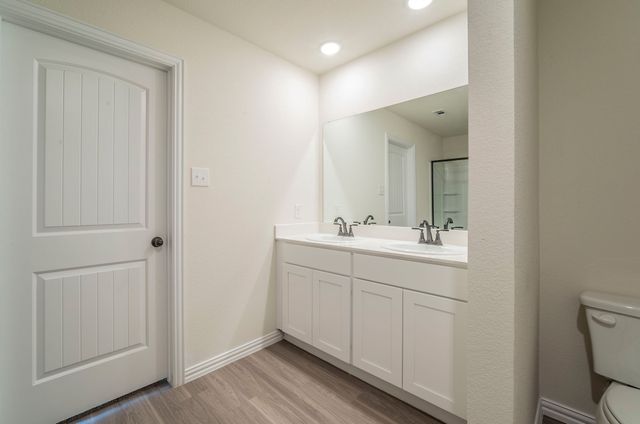 404 Rose Avenue, Cleburne, TX 76033