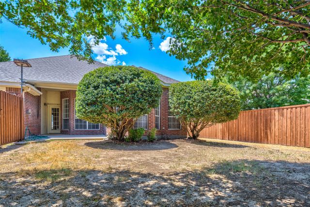 318 Hampton Court, Coppell, TX 75019