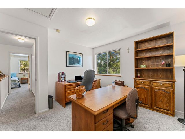 2410 Key Ct, Longmont, CO 80501