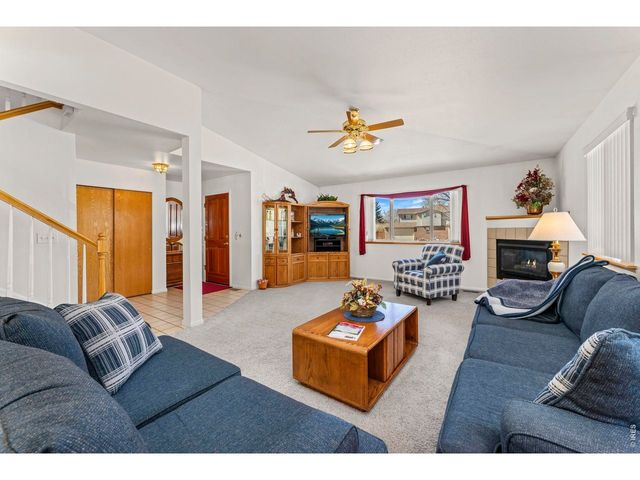 2410 Key Ct, Longmont, CO 80501