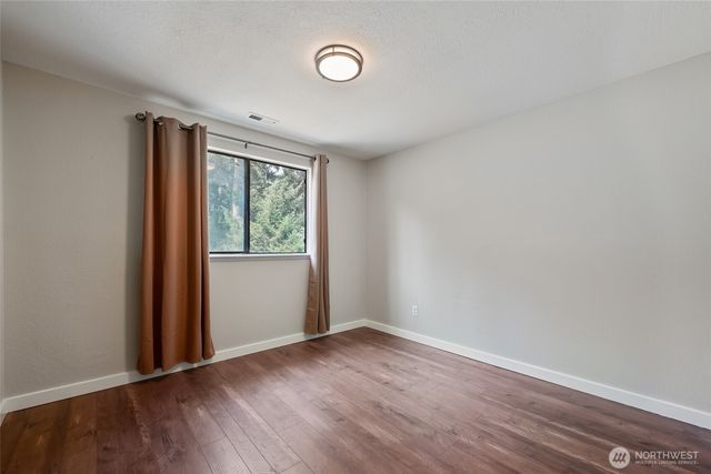 8407 Lake Forest Drive SE, Olympia, WA 98503