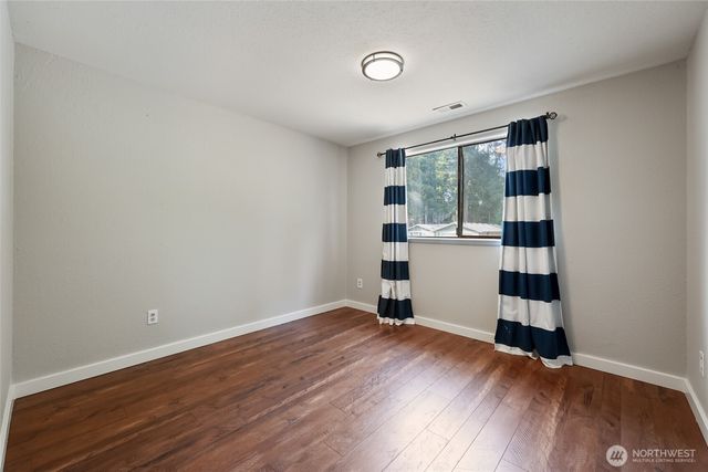8407 Lake Forest Drive SE, Olympia, WA 98503