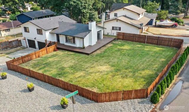 8407 Lake Forest Drive SE, Olympia, WA 98503