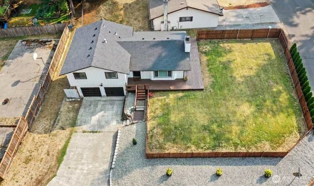 8407 Lake Forest Drive SE, Olympia, WA 98503