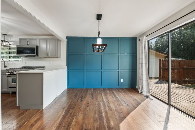 8407 Lake Forest Drive SE, Olympia, WA 98503
