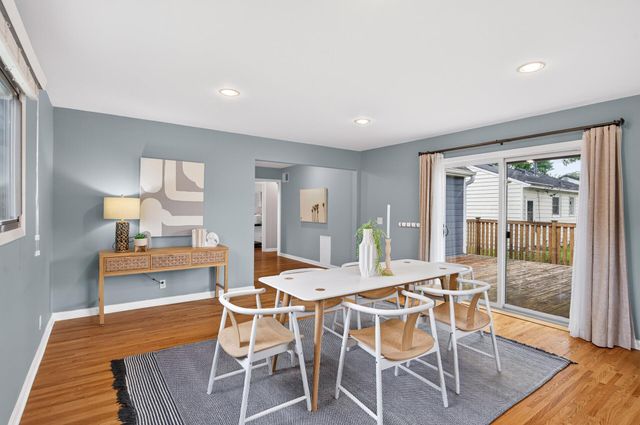 2845 Rhode Island Avenue S, Saint Louis Park, MN 55426