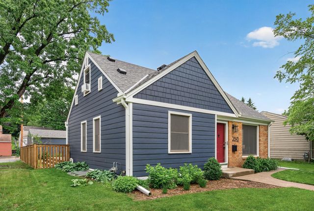 2845 Rhode Island Avenue S, Saint Louis Park, MN 55426