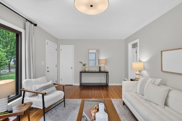 2845 Rhode Island Avenue S, Saint Louis Park, MN 55426