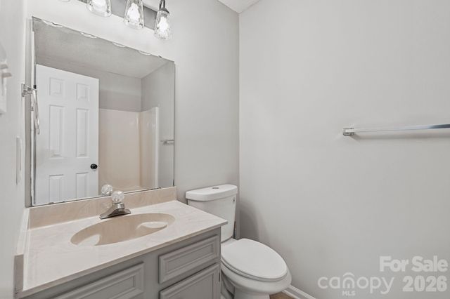 239 13th Avenue Place NW 21, Hickory, NC 28601