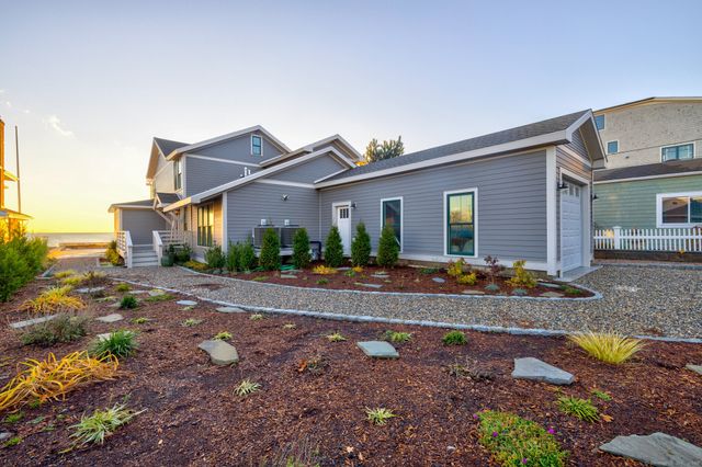 29 Sagamore Cove Road, Branford, CT 06405