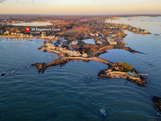 29 Sagamore Cove Road, Branford, CT 06405