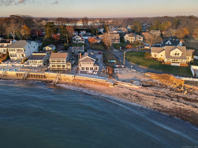 29 Sagamore Cove Road, Branford, CT 06405