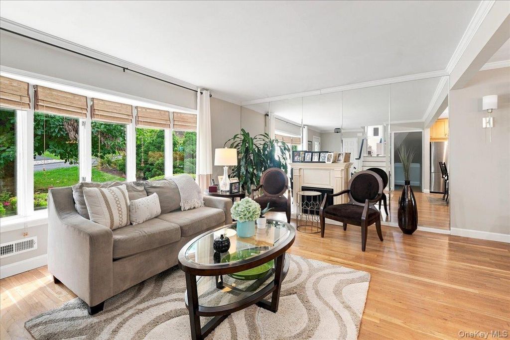 44 Montrose Road, Yonkers, NY 10710 — photo 4