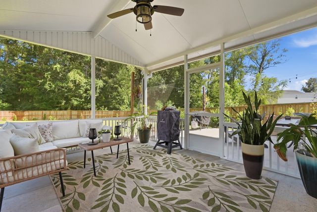 360 Matuskovic Drive, Charleston, SC 29414
