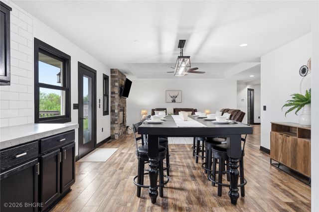405 Mallard Pointe Drive NW, Bondurant, IA 50035