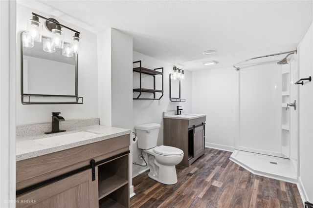 405 Mallard Pointe Drive NW, Bondurant, IA 50035