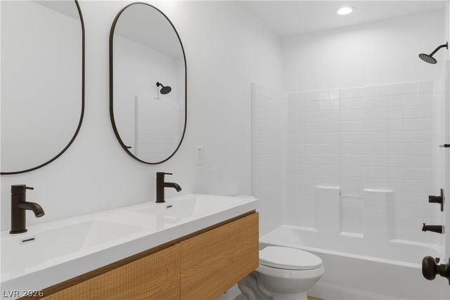 8306 Stillhouse Court, Las Vegas, NV 89113