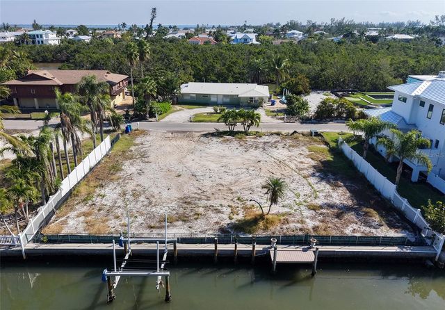 579 BAYVIEW DRIVE, Longboat Key, FL 34228