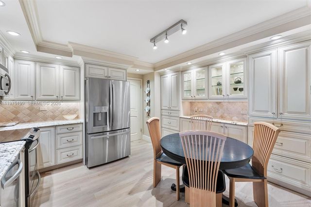 3420 S S Ocean Blvd 11X, Highland Beach, FL 33487