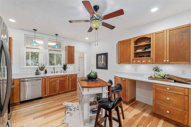 105 NE 1ST AVE AVENUE NE, Williston, FL 32696