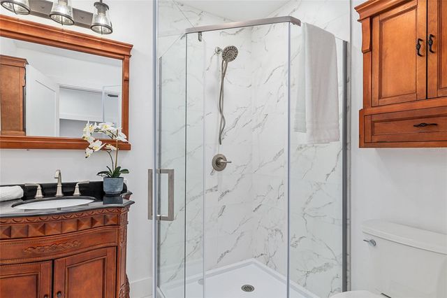 105 NE 1ST AVE AVENUE NE, Williston, FL 32696