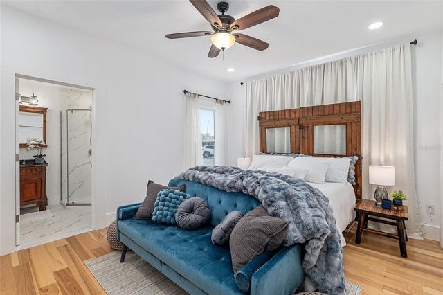 105 NE 1ST AVE AVENUE NE, Williston, FL 32696