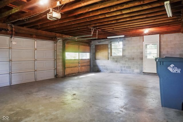 8203 W 88th Street, Indianapolis, IN 46278