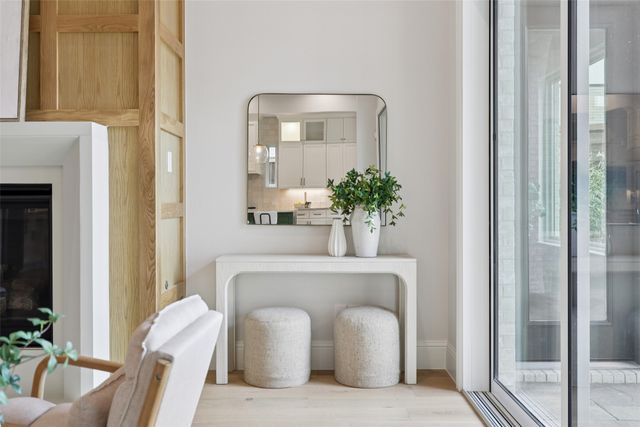 3845 Van Ness Lane, Dallas, TX 75220