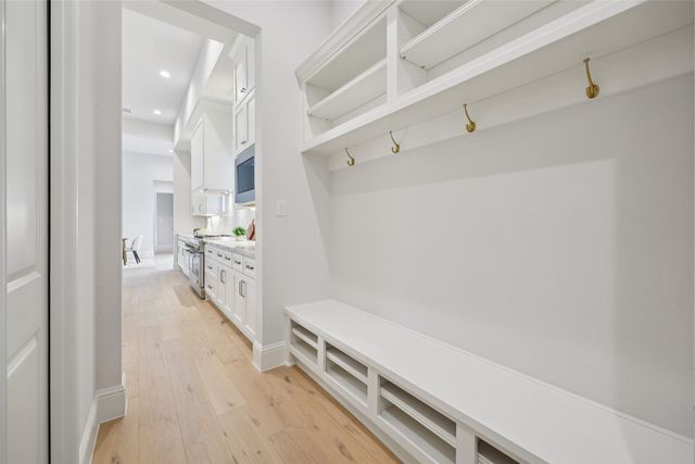 3845 Van Ness Lane, Dallas, TX 75220