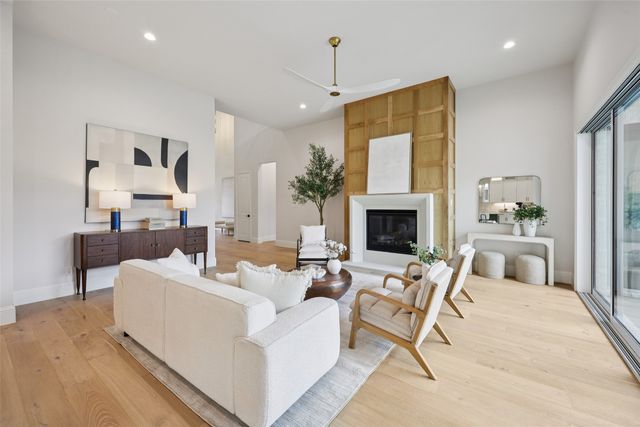 3845 Van Ness Lane, Dallas, TX 75220