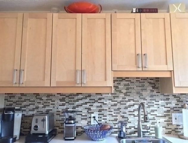 32 Westgate Rd 6, Boston, MA 02467