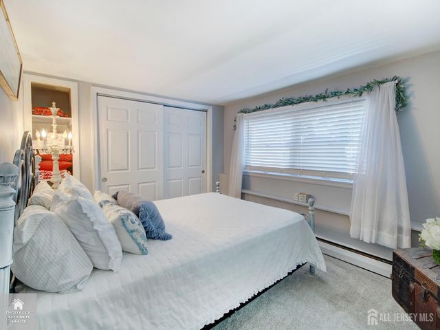 60 Haven Terrace, Parlin, NJ 08859