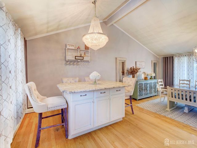 60 Haven Terrace, Parlin, NJ 08859