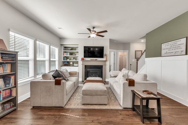 211 Aspen Valley Lane, Dallas, GA 30157