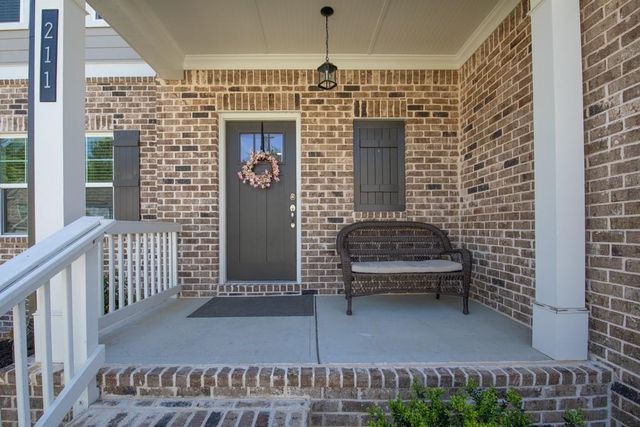 211 Aspen Valley Lane, Dallas, GA 30157