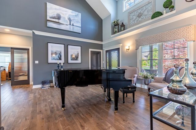 9863 Elle Avenue, St. John, IN 46373