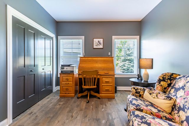 9863 Elle Avenue, St. John, IN 46373