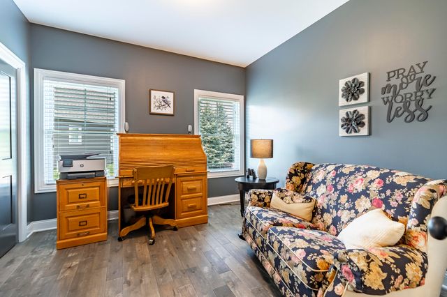 9863 Elle Avenue, St. John, IN 46373