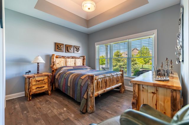 9863 Elle Avenue, St. John, IN 46373