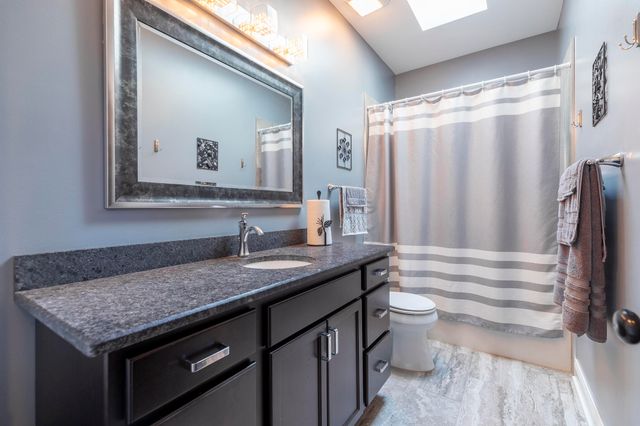 9863 Elle Avenue, St. John, IN 46373