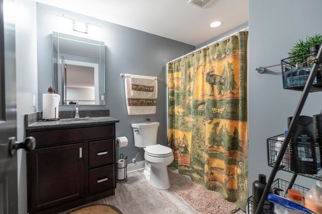 9863 Elle Avenue, St. John, IN 46373
